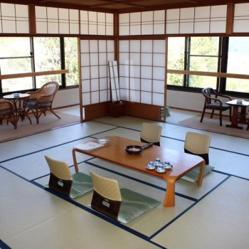 お部屋の広さはおまかせ 和室（食事会場囲炉裏端）