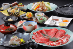 三種の肉の食べ比べ米沢牛・黒毛和牛・米沢豚の「やきしゃぶ」膳