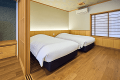 スタンダード洋室（インサイドビュー）離れ・源泉かけ流し内湯・露天風呂付