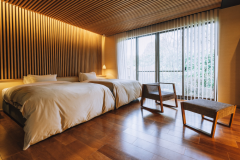 【和洋室】洋室ツイン10畳＋和室８畳　内湯＋露天風呂付・離れ