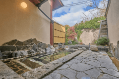 【和室】10畳＋8畳　内湯＋露天風呂付・離れ