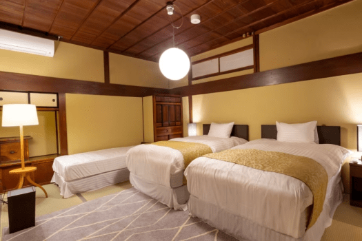 【新宅A】マットレスはシモンズの中でもハイクラスホテルで多く採用されているビューティレストリュクス