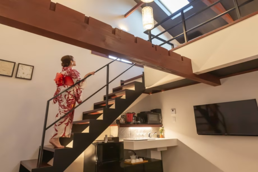 【倉庫】這是一間充滿玩心，如同秘密基地般的房間。