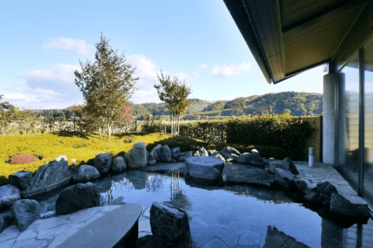 【馬頭温泉郷・まほろばの湯】那須連峰が望める展望が自慢の露天風呂※当館から車で9分