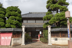 200年の歴史が蘇る有形文化財に泊まり、非日常で暮らす旅体験。