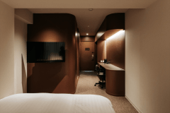 ■2024年誕生■デラックスモダン／クイーン＜ユニットバス＞　photo：hiroki isohata