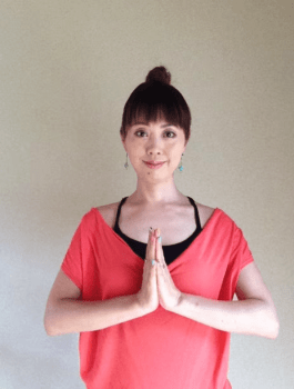 【ヨガ講師　浅野弘美先生】　仙台市内スポーツクラブ・市民センター等でレッスン担当。今回、伝承千年の宿佐勘の旅館内で講師頂きます