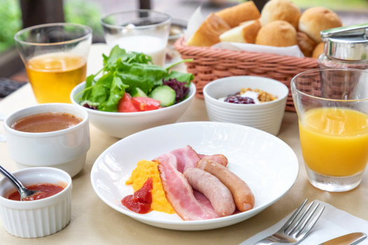 【レストラン ソラリス◆ご朝食】地産の食材も、朝からたっぷりと！ほっこり温まるスープもございます。