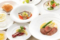 旬を目で、口で、五感で感じる贅沢なコース。ひとくちごとに心が潤う瞬間をご体感いただけます。