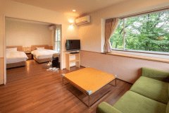 【フォレストスイート】観光重視の方にもおすすめのシンプルなお部屋。
