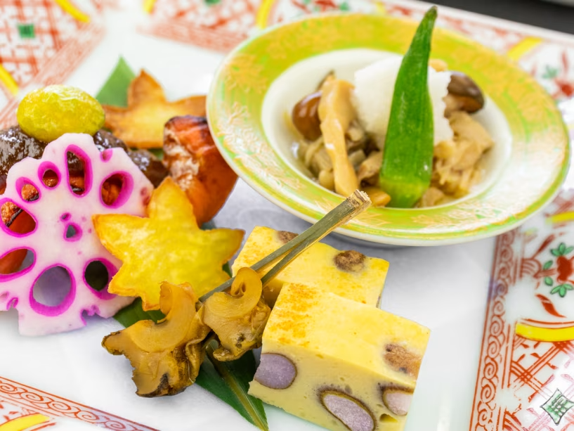 2025年9月10月《お献立の一例》前菜♪鮭味噌焼き、紅芋、銀杏素揚げ、石垣むかご、あかにし味串、花蓮根