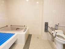 洋室バリアフリー　バス・トイレ