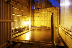 【露天風呂】「美人の湯」ともいわれる寒河江温泉に浸かってつるつるお肌に♪