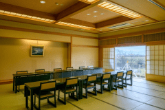 【お食事処】大人数のお客様用に宴会場もご用意しております。