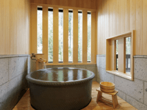 【陶器風呂＋テラス付き】リビング＆ツインルーム