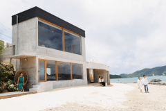 【エクスクルーシブスイートヴィラ・クイーンベッドメゾネット】当施設で唯一のメゾネットタイプのスイートルームです。