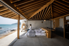 【セレニティー スイートヴィラ・ツインベッド】美しい奄美の海をゆったりと眺めていただけます。