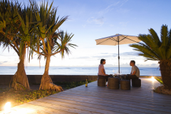 アダンと海みる宿