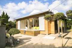 「サンゴ石垣と庭木の宿」 外観イメージ