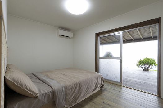 Gradually lawn and sea inn