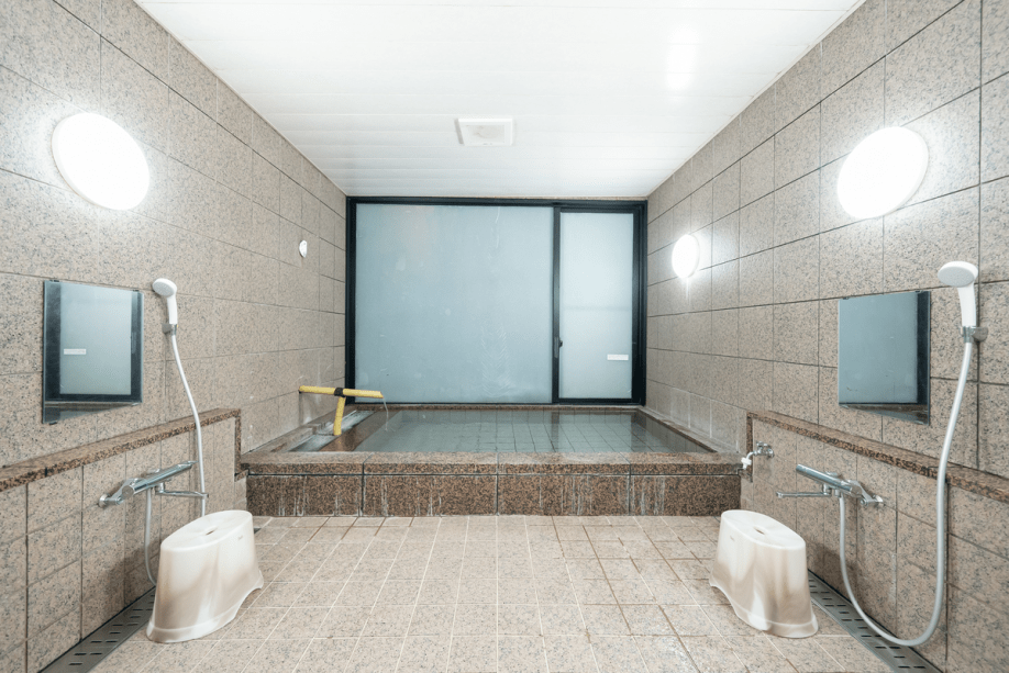 内湯　男女別　白馬穂高温泉