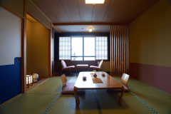 【和室】蔵王温泉の風情を満喫できる10畳の広々和室