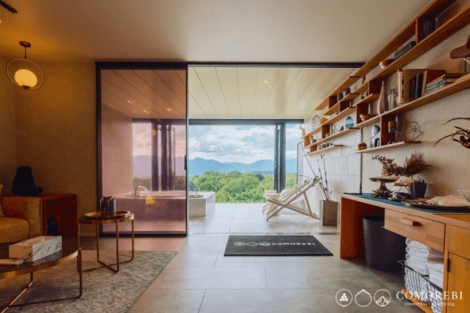 【With Semi-Open-Air Bath】Two-Story Oval & Dome Tent (Up to 7 People)