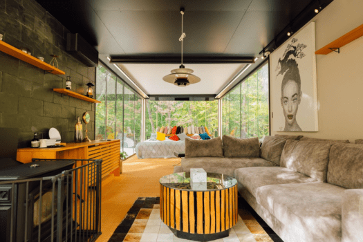 【Room Only】 Walk-In & BYO Food Allowed