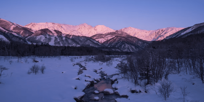 10 minutes walk from the hotel. View from Hakuba Ohashi Bridge.