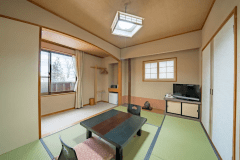 Japanese style room without bathroom and toilet (1-2 Guests:2nd-3rd floor)