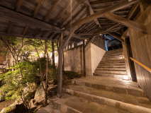 館内風景。本館と新館とは階段で行き来できます