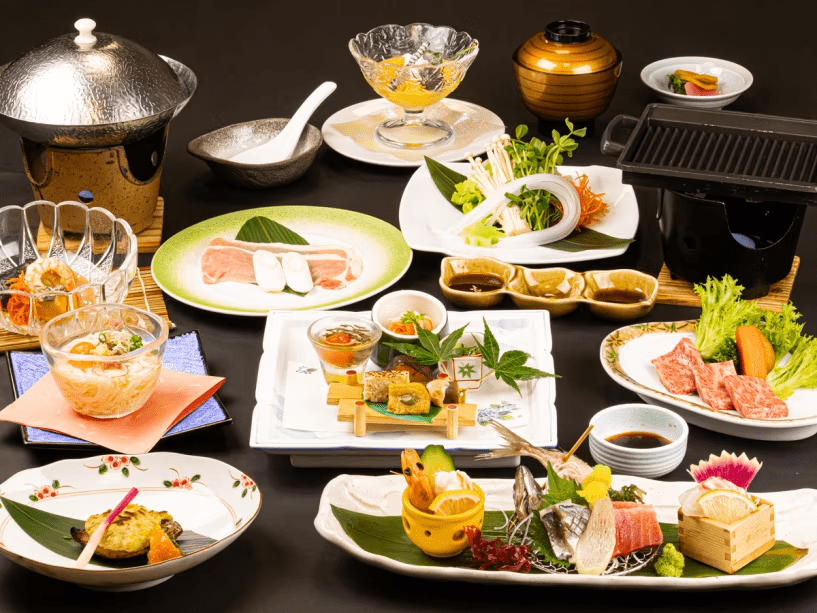 2026年7月8月《お献立一例》料理長厳選の旬食材を使った、「夏」の和洋折衷創作会席膳です♪