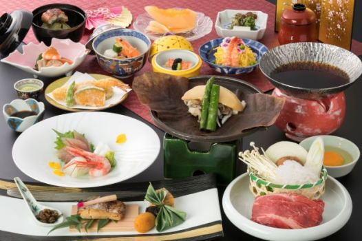 ファミリー・グループ絆旅行！大部屋プラン（夕食：会席料理　朝食：バイキング）