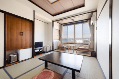 和室６畳＋小上がり２畳（小名浜港一望）