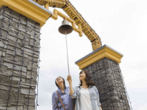 展望台には愛と幸福の鐘♪カップル・ご夫婦でお越しの方は是非鳴らしてみてください。