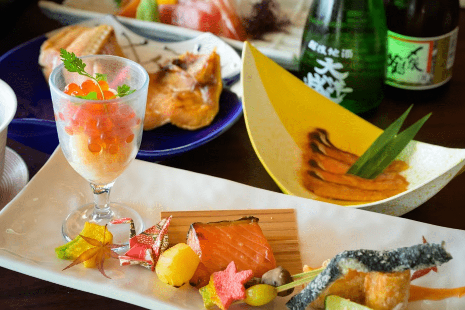 【ガストロノミー】村上名物「鮭料理」を岩船産コシヒカリの白米釜飯とともにお召し上がりください。