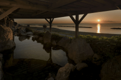 【ご婦人の湯】「優」雄大な日本海と温泉の景色が一体となった露天風呂です。