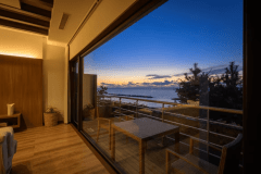 【そよ風館シービューテラス付き洋室『碧海』】オーシャンビュー確約のシービューテラス付き洋室です。