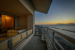 【そよ風館最上階和洋室『海楼』】露天風呂付きの最も広い和洋室タイプの客室。