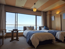 【海のくつろぎ〇大観2階和ベット客室】海側バスルーム