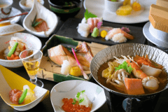 村上名物「鮭料理」を岩船産コシヒカリの白米釜飯とともにお召し上がりください。