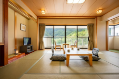 南館（新館バス付和室）吾妻連峰を望む部屋 　禁煙