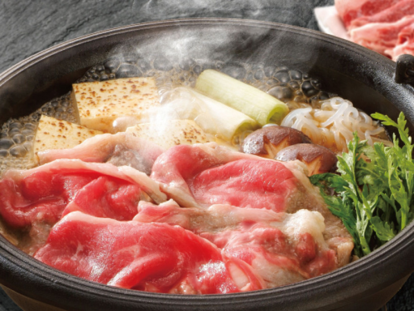 黒毛和牛と能勢卵ですき焼きを堪能♪