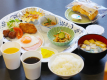 【朝食】地産地消の食材を使った自慢の朝食(内容は仕入の状況により変更となります)。