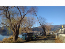 湖畔オートキャンプサイト