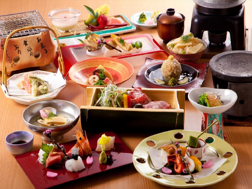 【お料理グレードアップ】「料理長特選会席プラン」(夕部屋食) 【お料理グレードアップ】「料理長特選会席プラン」(夕部屋食)