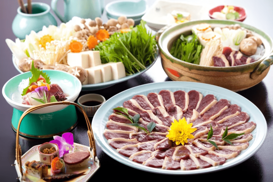 冬を代表する味覚あっさりといただく鴨すき