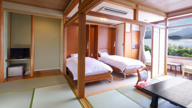 【最上階客室】★河口湖ビュー★禁煙★ 和洋室