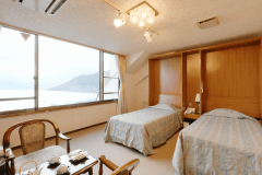 【最上階客室】★河口湖ビュー★禁煙★ 洋室ツインルーム