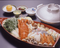 Udon suki (Photo shows 4 servings)